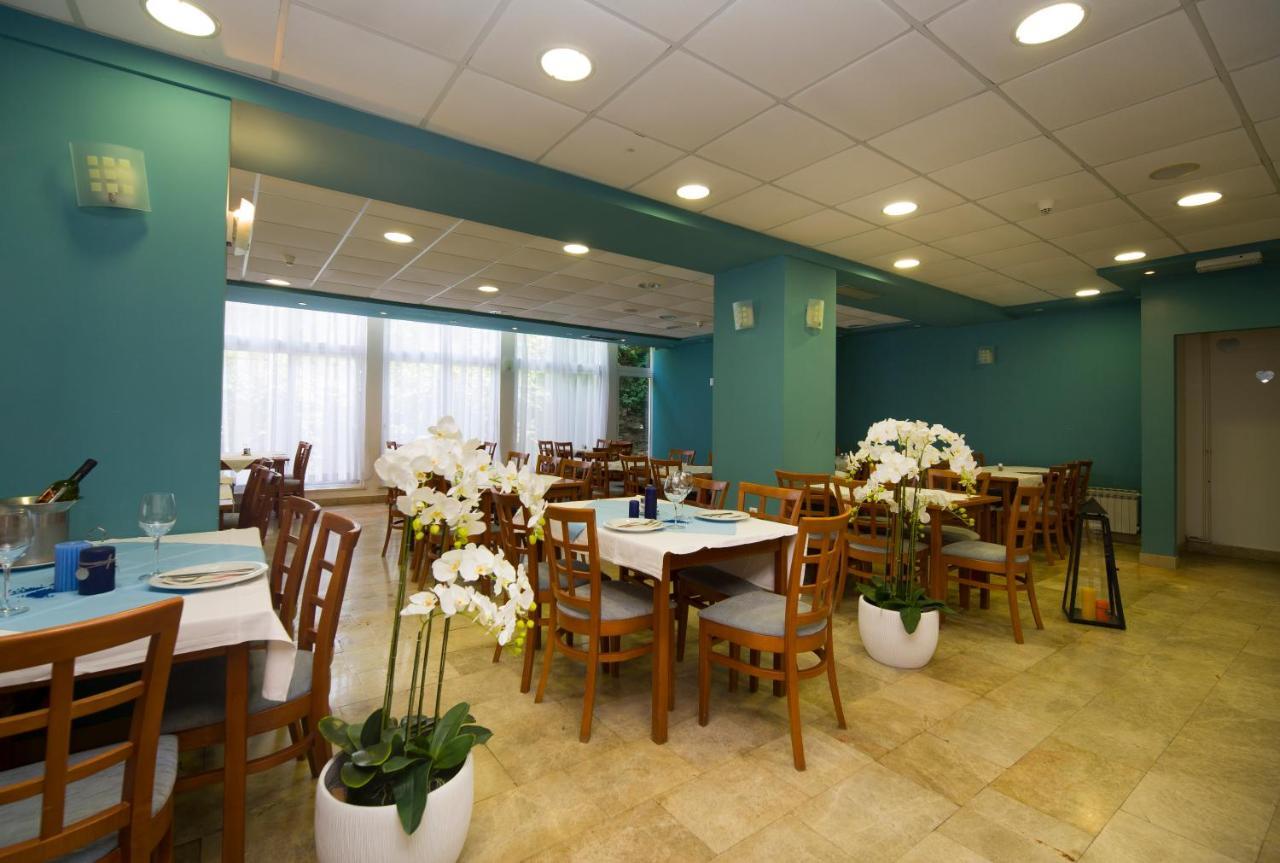 Hotel Faraon Trpanj Exteriör bild